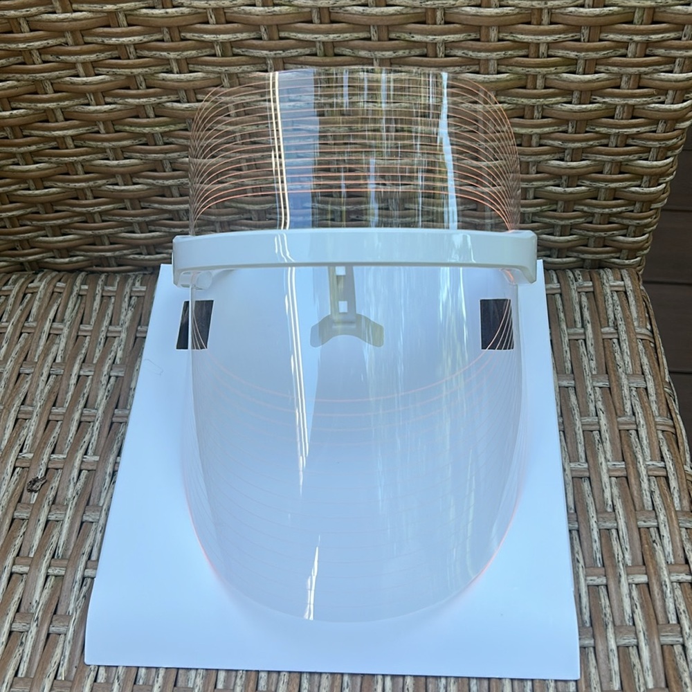Solaris LED Mask - Picture 8 of 8